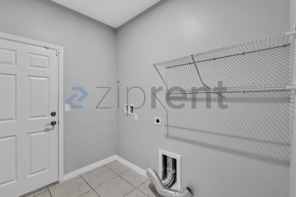 House for rent at 1105 Fig St, Tavares, FL 32778