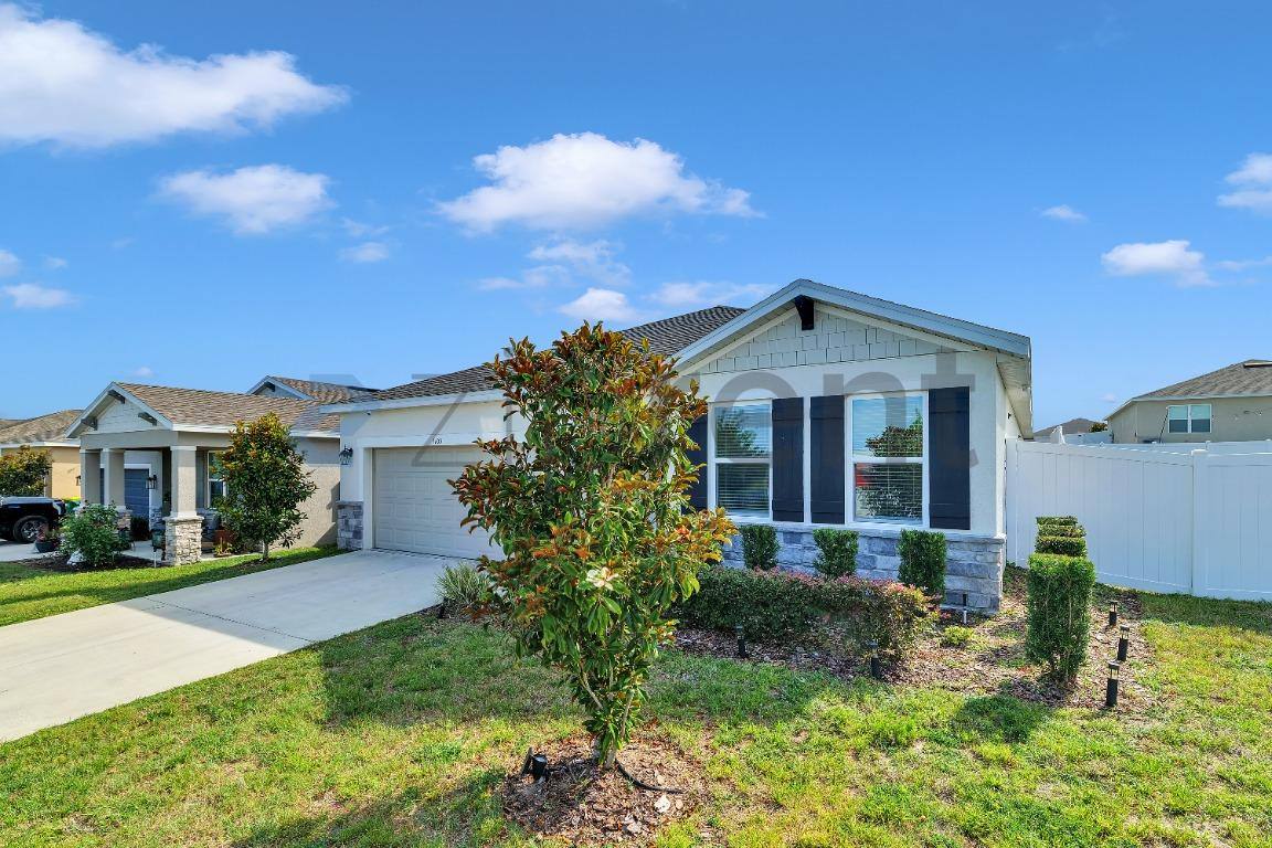 House for rent at 1105 Fig St, Tavares, FL 32778
