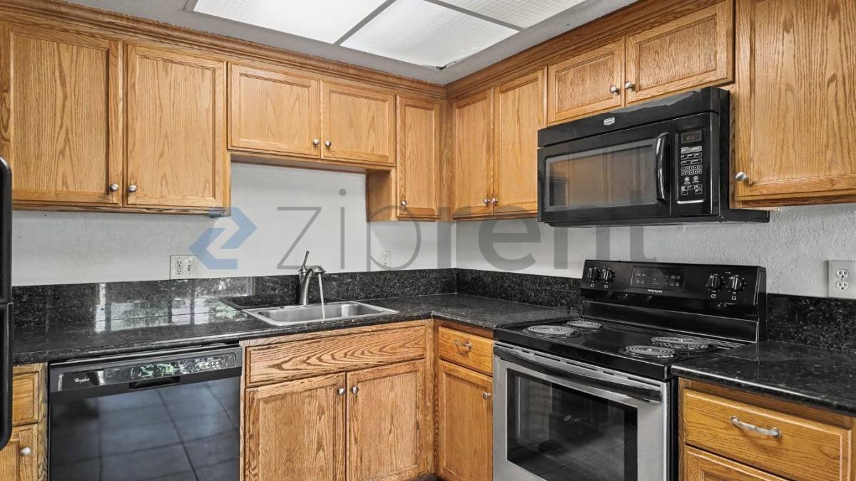 House for rent at 1812 Cirby Way #B, Roseville, CA 95661