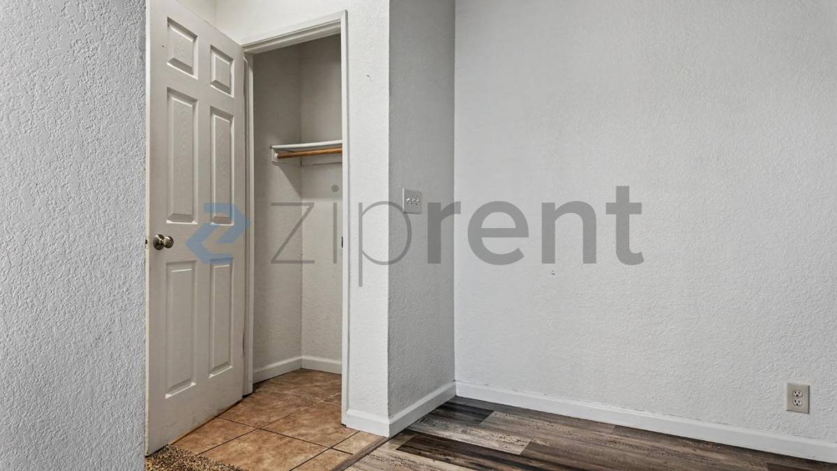 House for rent at 1812 Cirby Way #B, Roseville, CA 95661