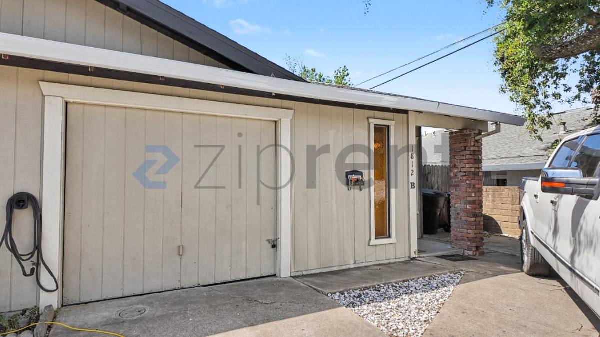 House for rent at 1812 Cirby Way #B, Roseville, CA 95661
