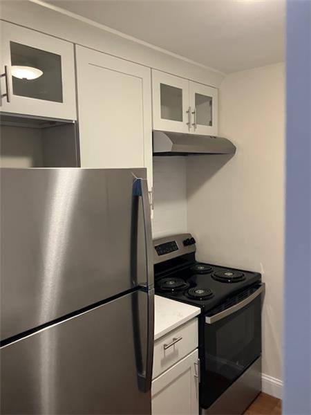Apartment for rent at 116 Trapelo Rd #4, Waltham, MA 02452