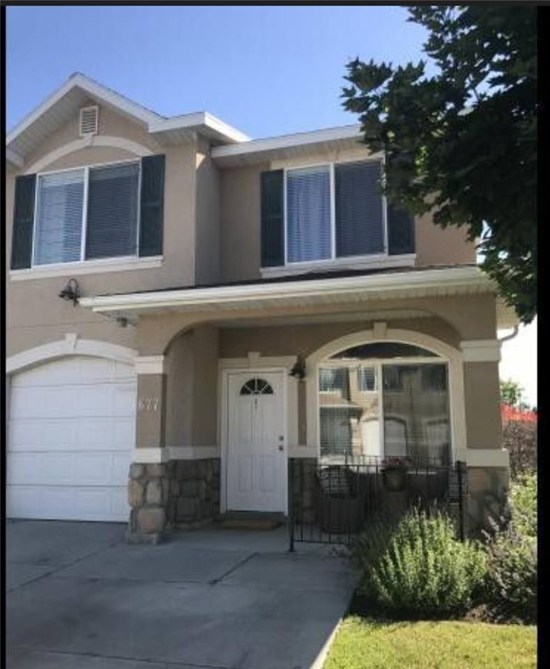 Townhouse for rent at 677 W Villa Bluff Dr, Sandy, UT 84070