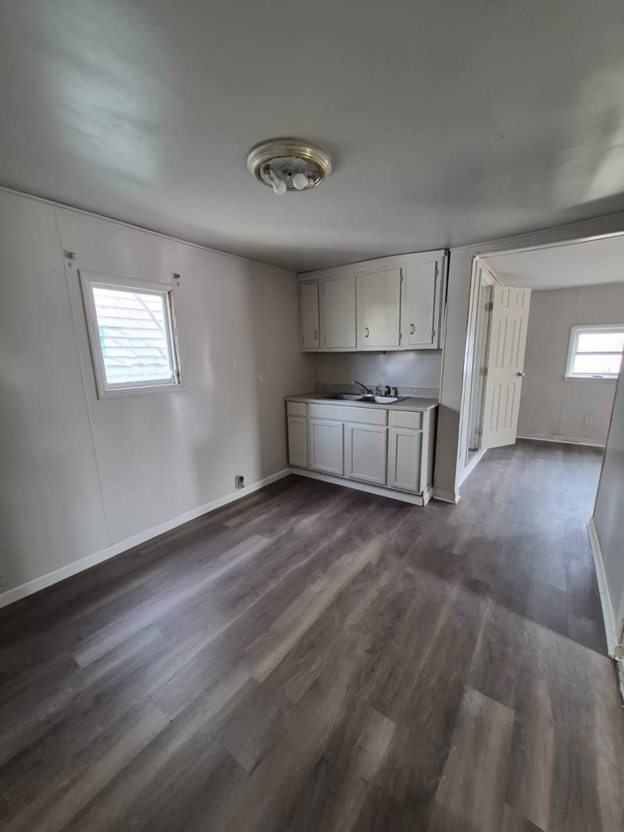 House for rent at 1621 1 2 Halford St, Anderson, IN 46016