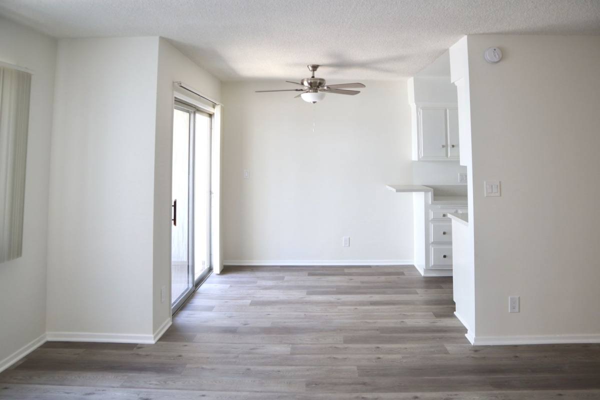 Apartment for rent at 334 S Gramercy Place, Los Angeles, CA 90020