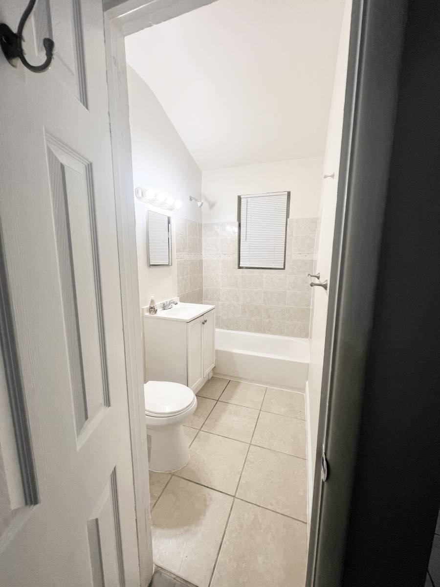Apartment for rent at 1820 NW 15th Vista, Boca Raton, FL 33432