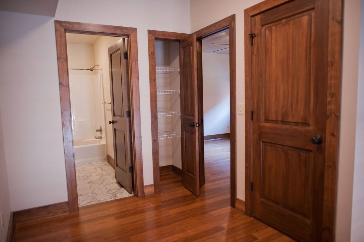 Apartment for rent at 518 W College St, Springfield, MO 65806