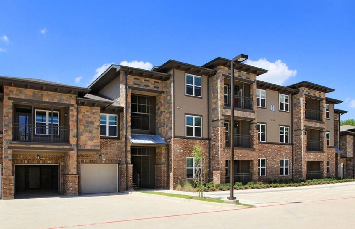 Apartment for rent at 3300 N Main St, Belton, TX 76513