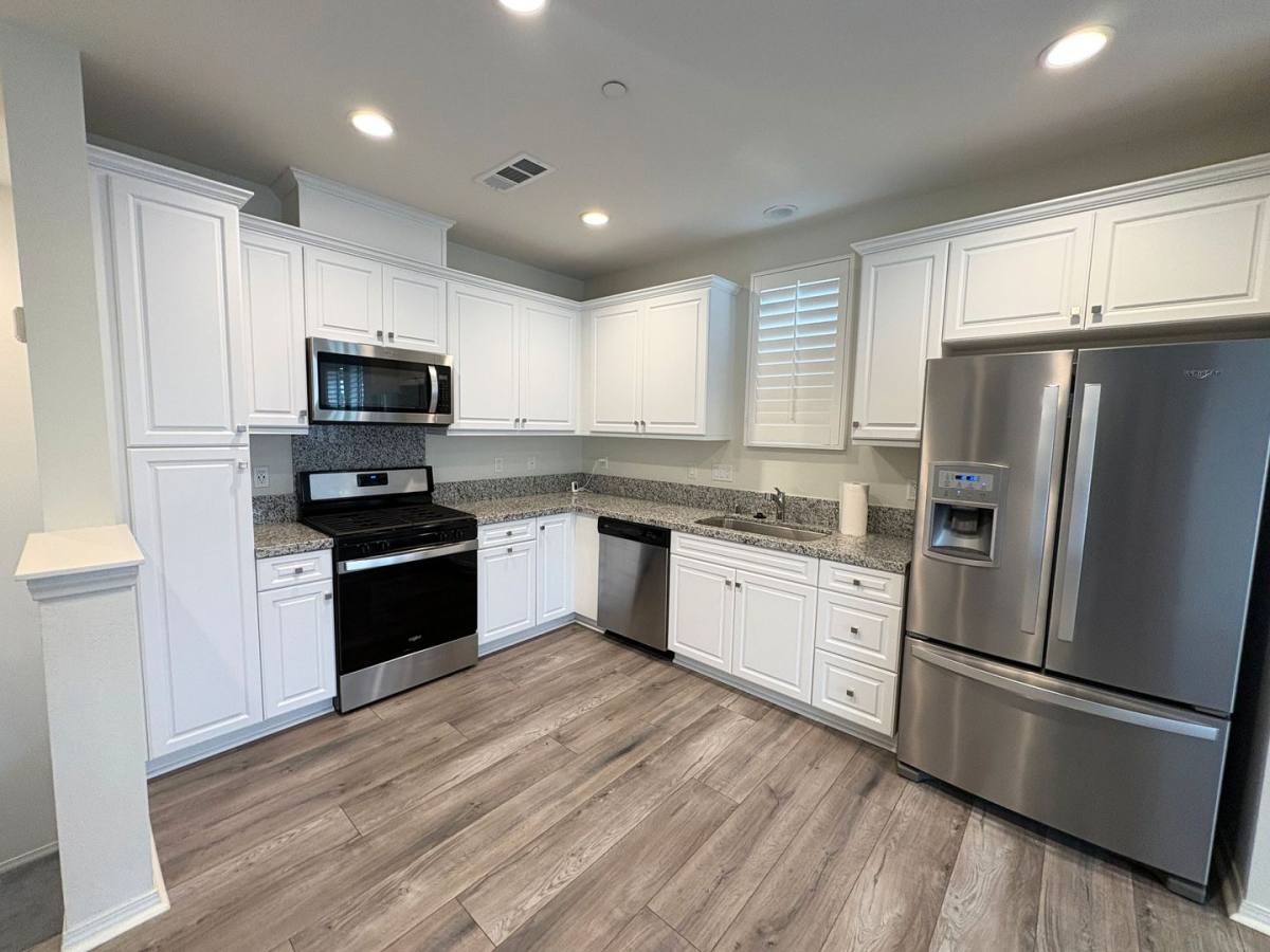 Condo for rent at 2848 E Berry Loop Privado, Ontario, CA 91761
