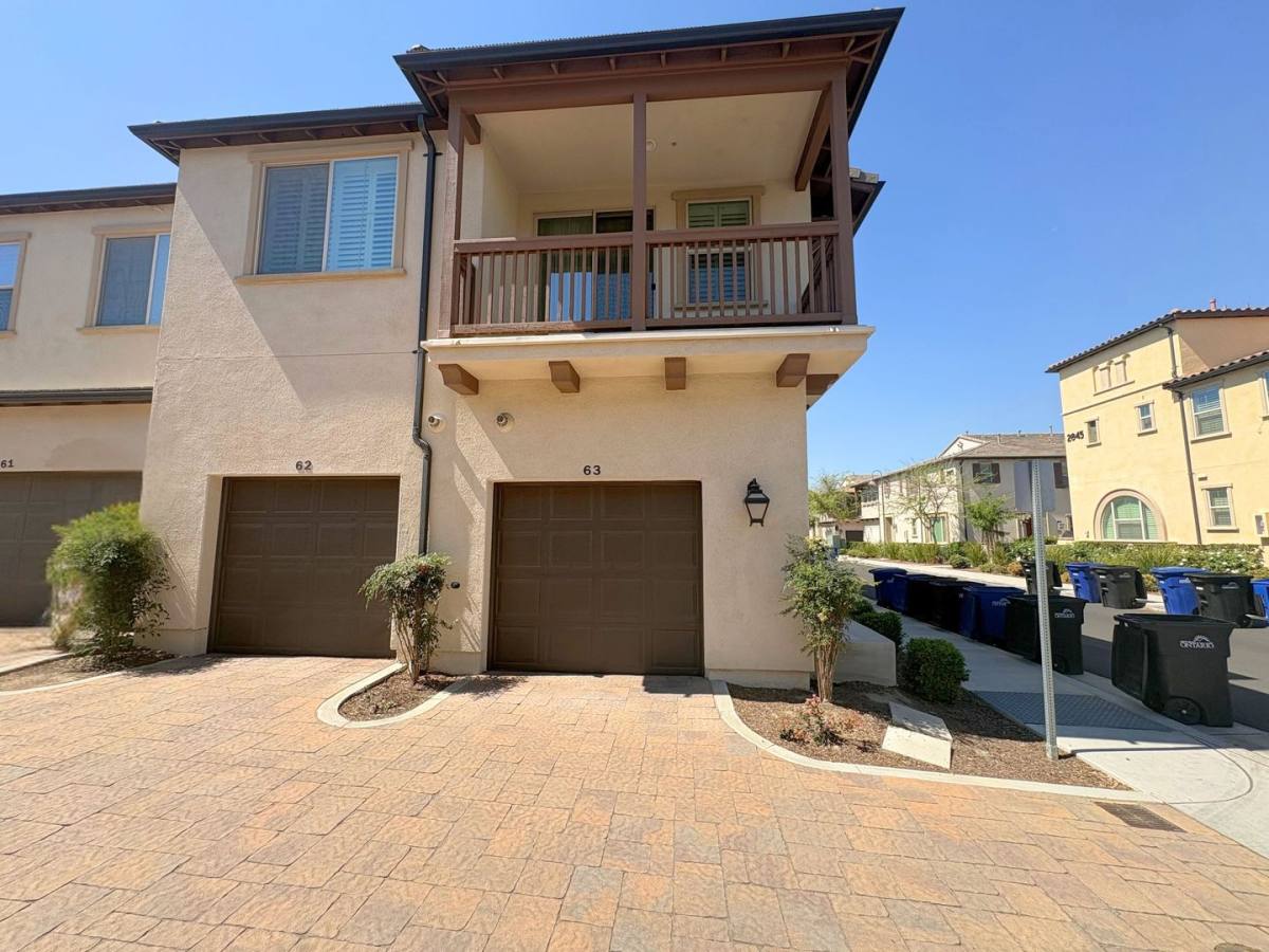 Condo for rent at 2848 E Berry Loop Privado, Ontario, CA 91761