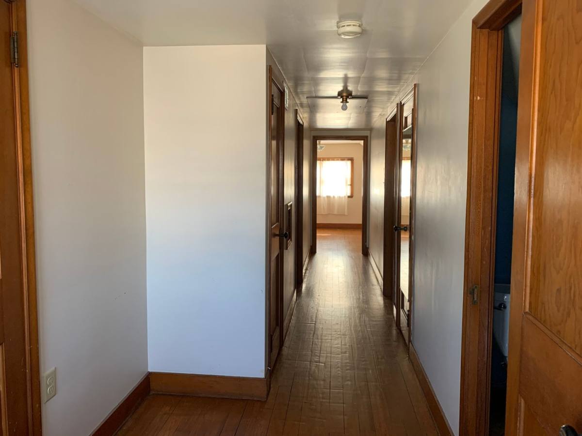Apartment for rent at 107 Melmore St, Tiffin, OH 44883