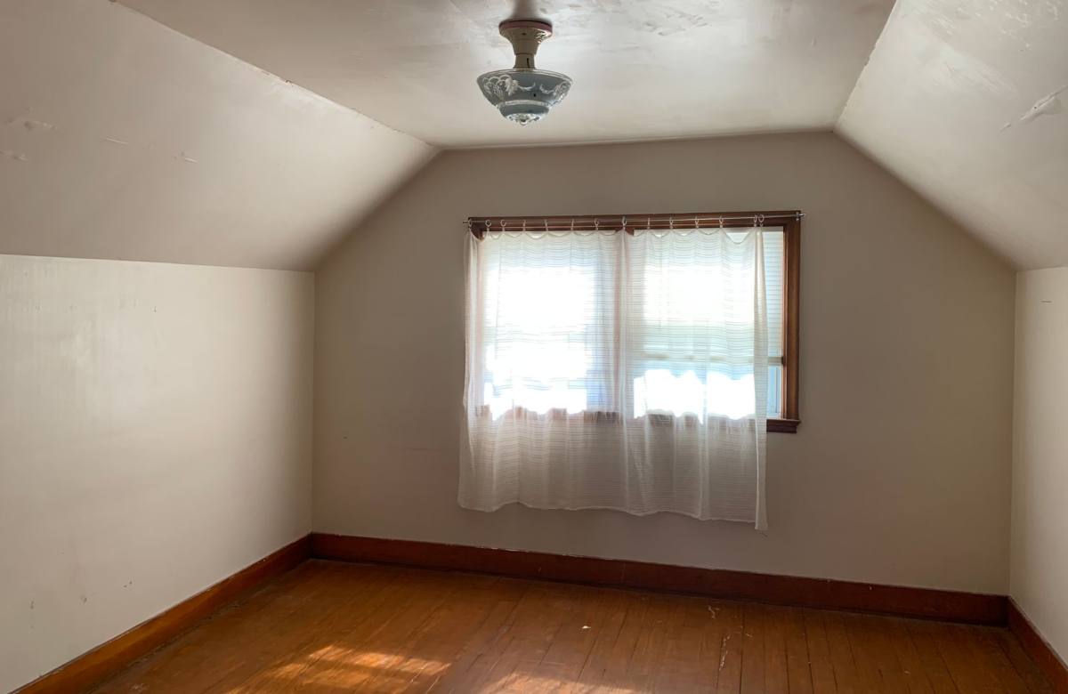 Apartment for rent at 107 Melmore St, Tiffin, OH 44883