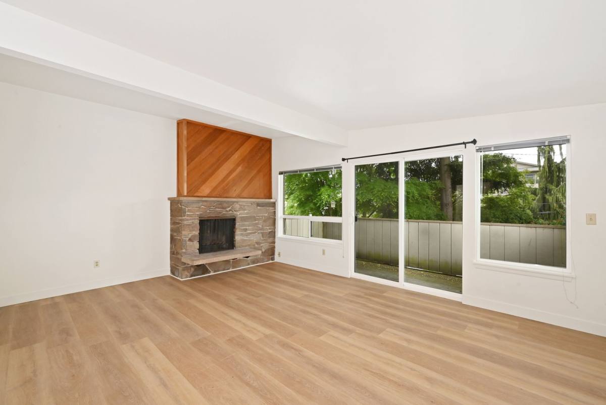 Apartment for rent at 3233 21st Ave W, Seattle, WA 98199