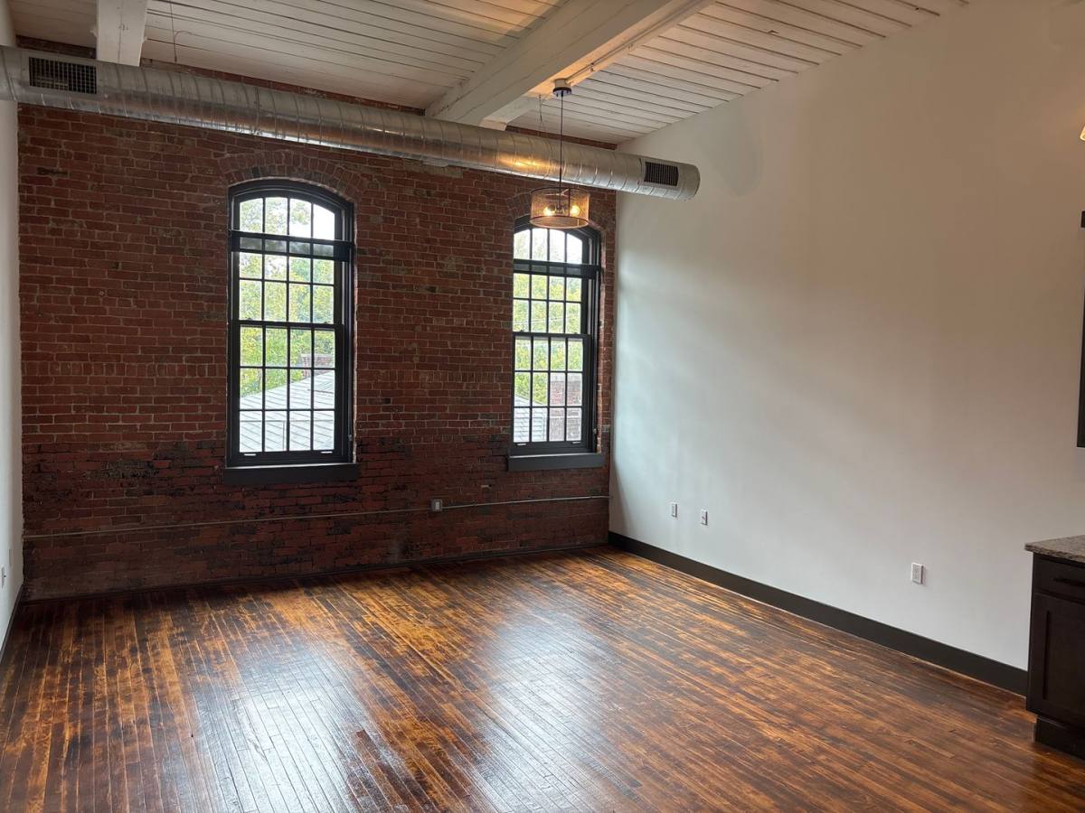 651 N 13th St, Easton, PA 18042 - Apartment for Rent - Image 2
