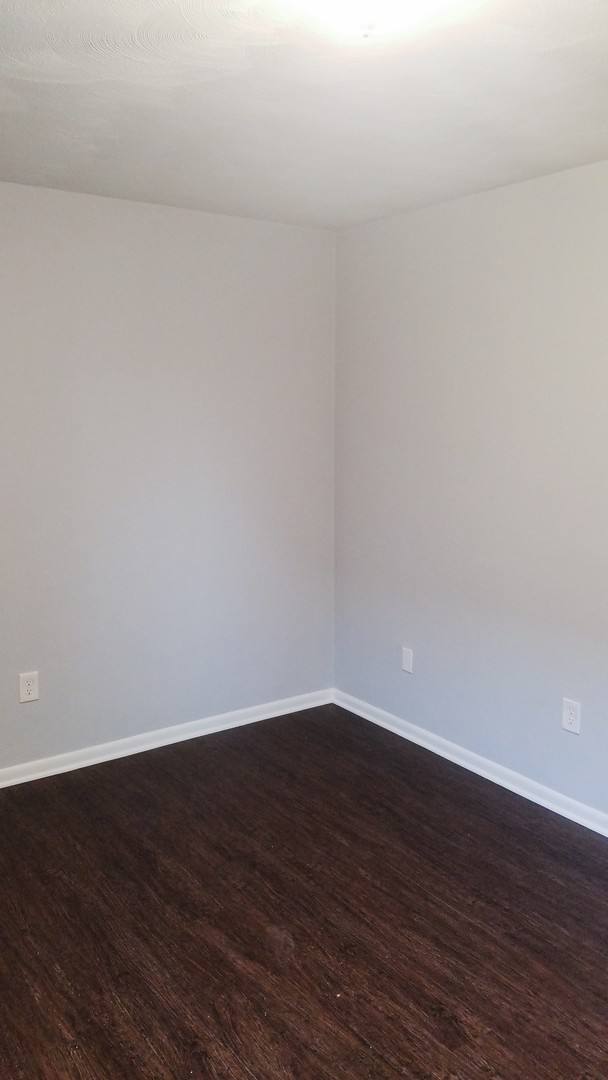 Apartment for rent at 5216 E Lake Rd, Sheffield Lake, OH 44054