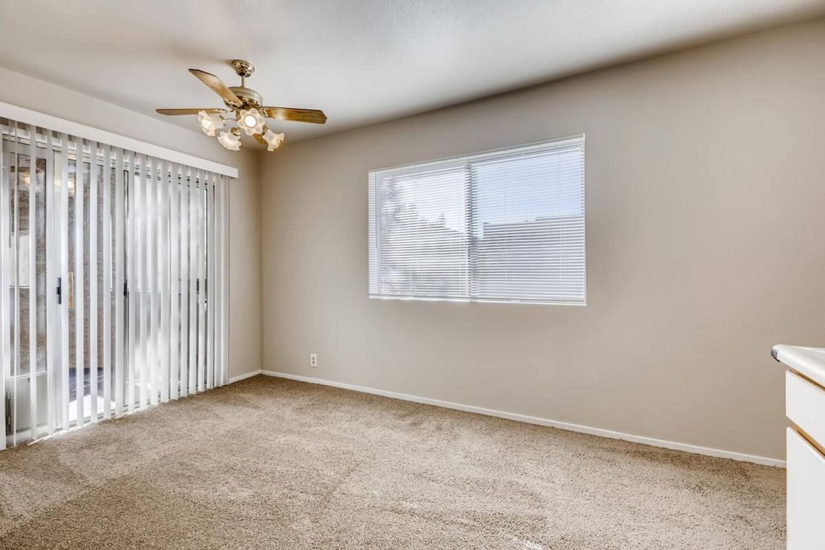 Condo for rent at 5171 Pioneer Ave, Las Vegas, NV 89146