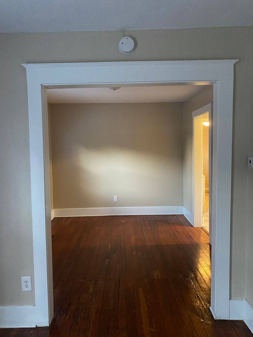 House for rent at 1028 N Lawrence St, South Bend, IN 46617