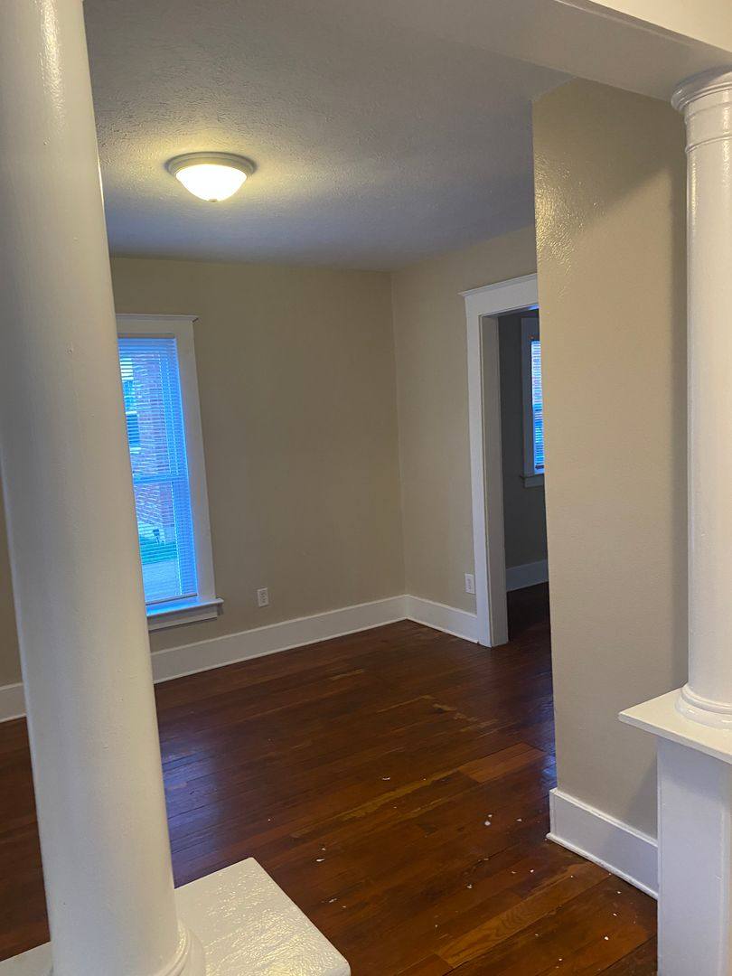 House for rent at 1028 N Lawrence St, South Bend, IN 46617