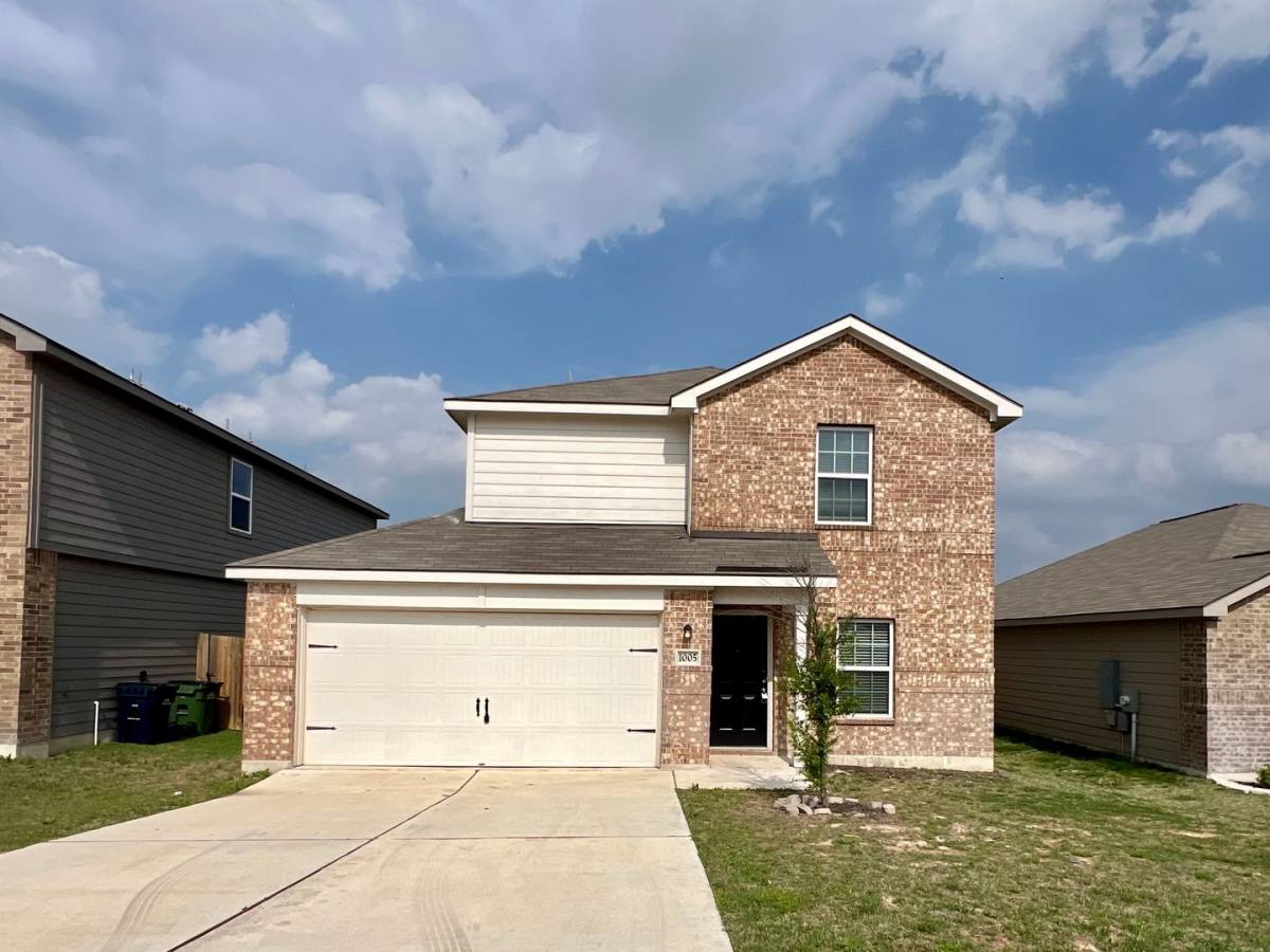 House for rent at 1005 Riverdale Cove, Jarrell, TX 76537