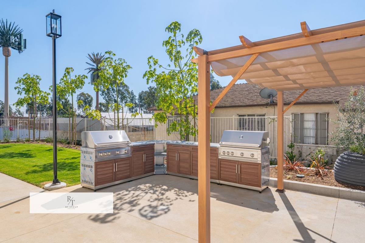Apartment for rent at 170 N New Ave, Monterey Park, CA 91755