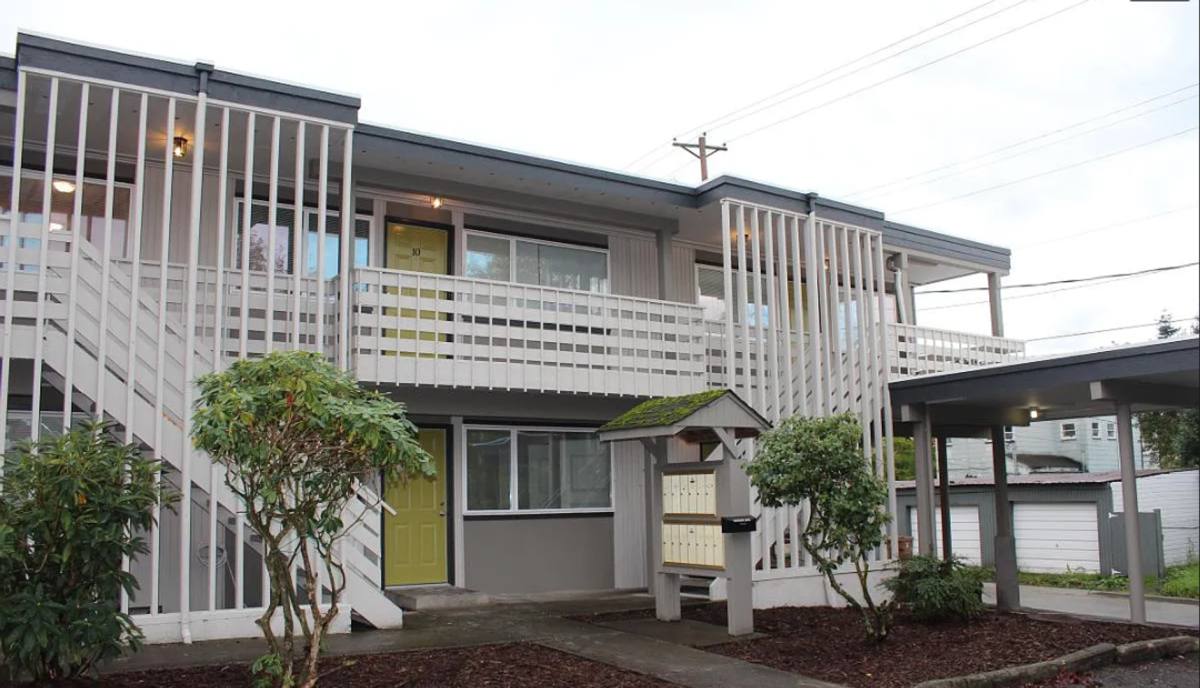 Apartment for rent at 902 S 7th St, Tacoma, WA 98405