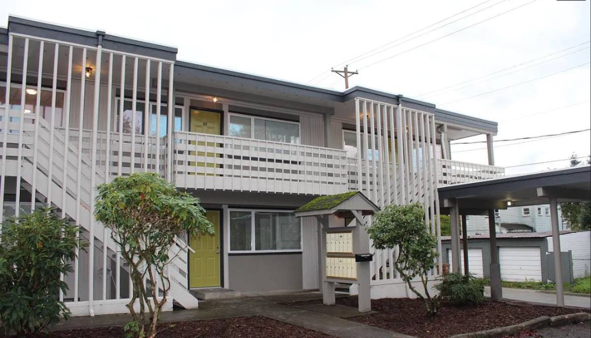 Apartment for rent at 902 S 7th St, Tacoma, WA 98405