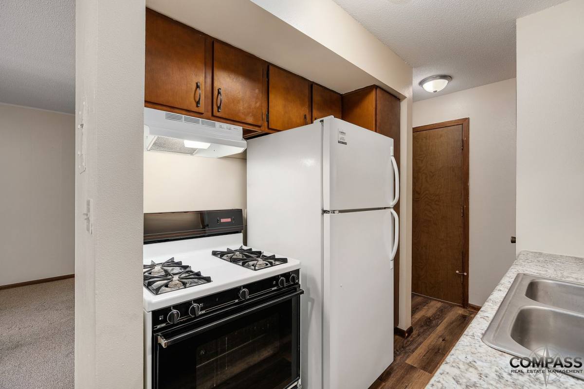 Apartment for rent at 1237 S Dewey St, Eau Claire, WI 54701