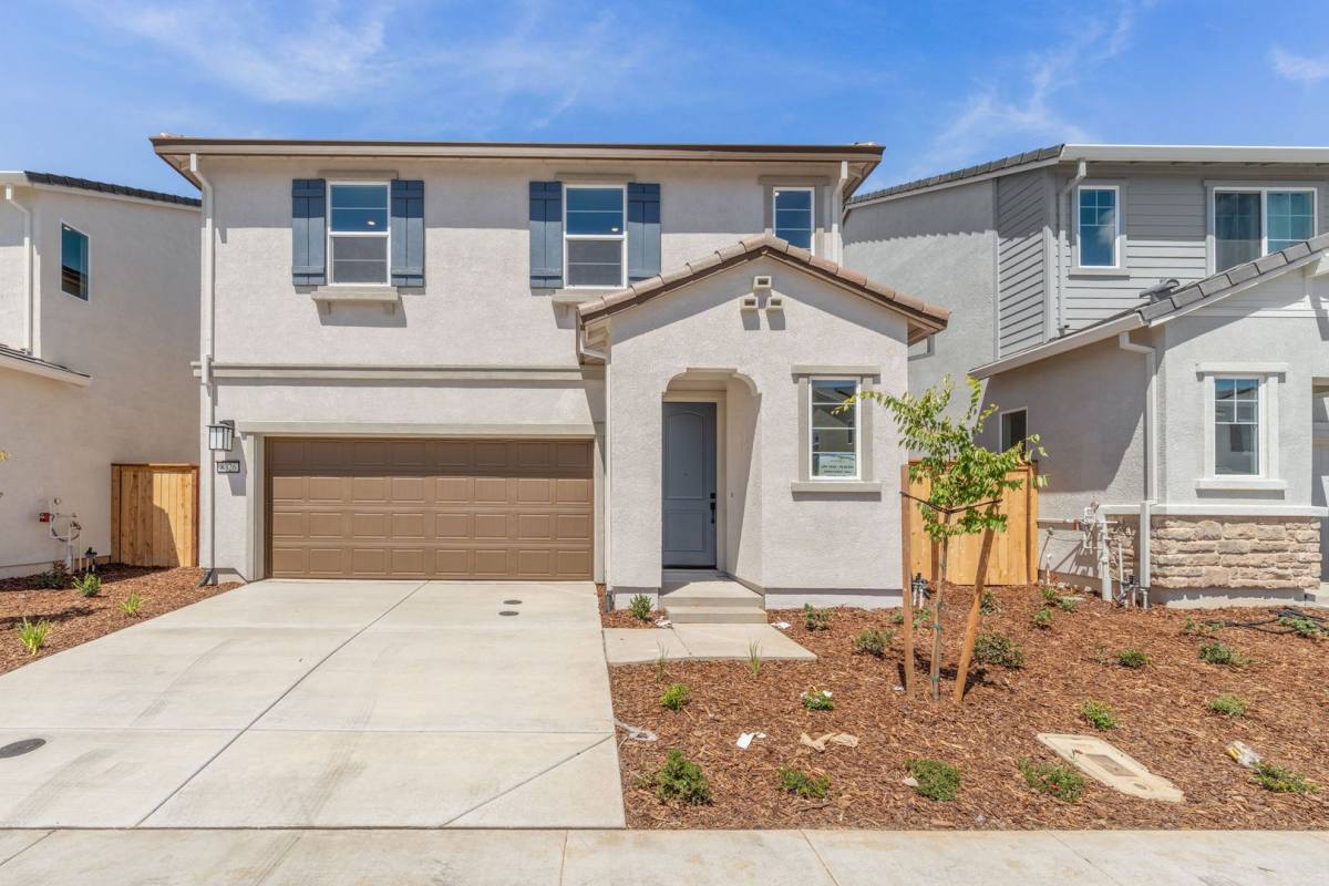 House for rent at 8326 Mincey Way, Elk Grove, CA 95757