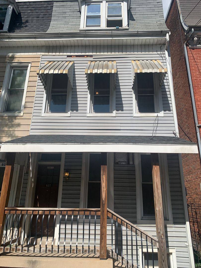 Apartment for rent at 637 W Philadelphia St, York, PA 17401