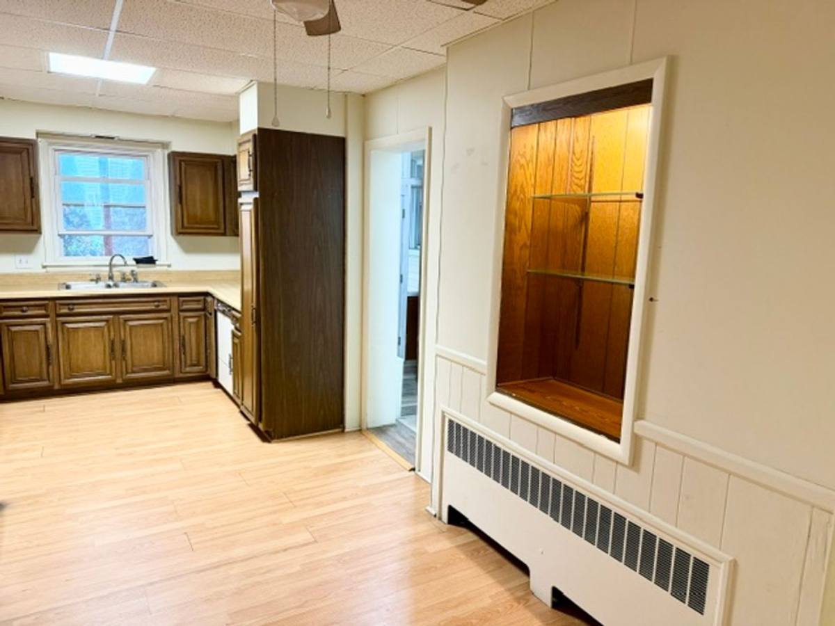 Apartment for rent at 637 W Philadelphia St, York, PA 17401