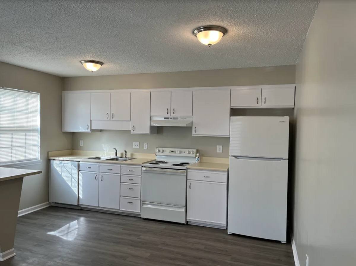 Condo for rent at 2916-C Creekview Court, High Point, NC 27265