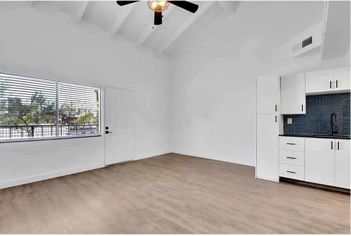 Apartment for rent at 1401 N 3rd St, Phoenix, AZ 85004