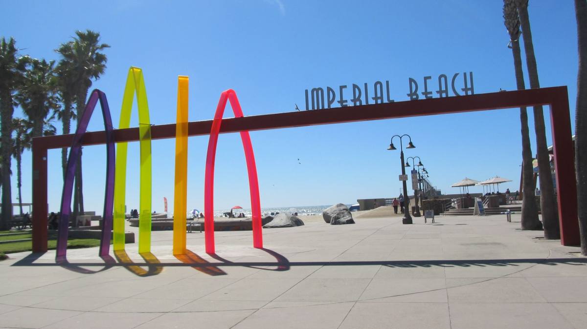 Apartment for rent at 235-241 Daisy, Imperial Beach, CA 91932