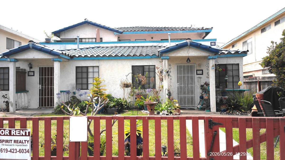 Apartment for rent at 235-241 Daisy, Imperial Beach, CA 91932