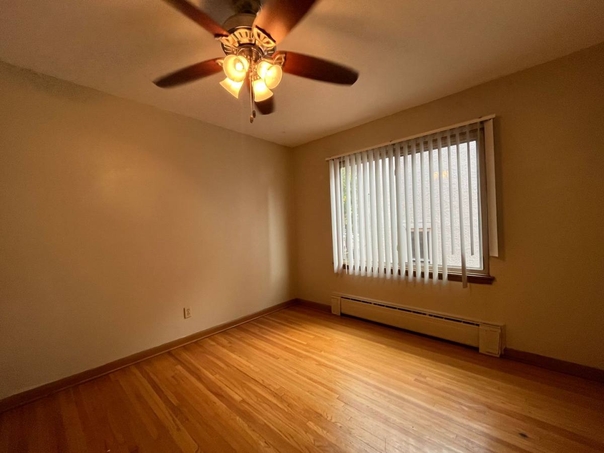 Apartment for rent at 1897 Grand Ave, Saint Paul, MN 55105