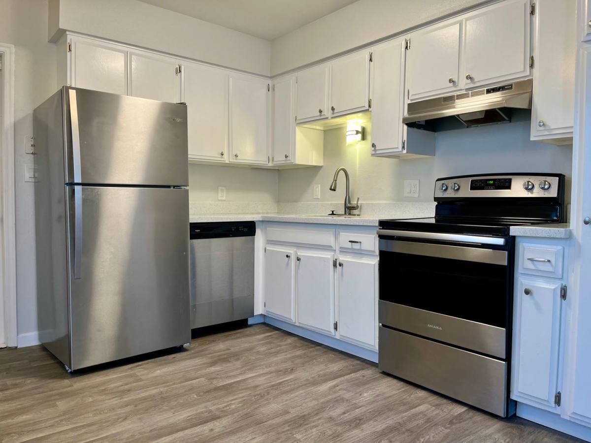Apartment for rent at 534 E Huntington Dr, Tempe, AZ 85282