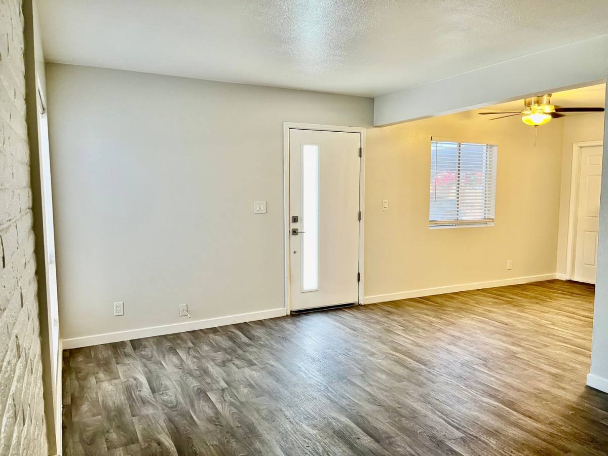 Apartment for rent at 534 E Huntington Dr, Tempe, AZ 85282