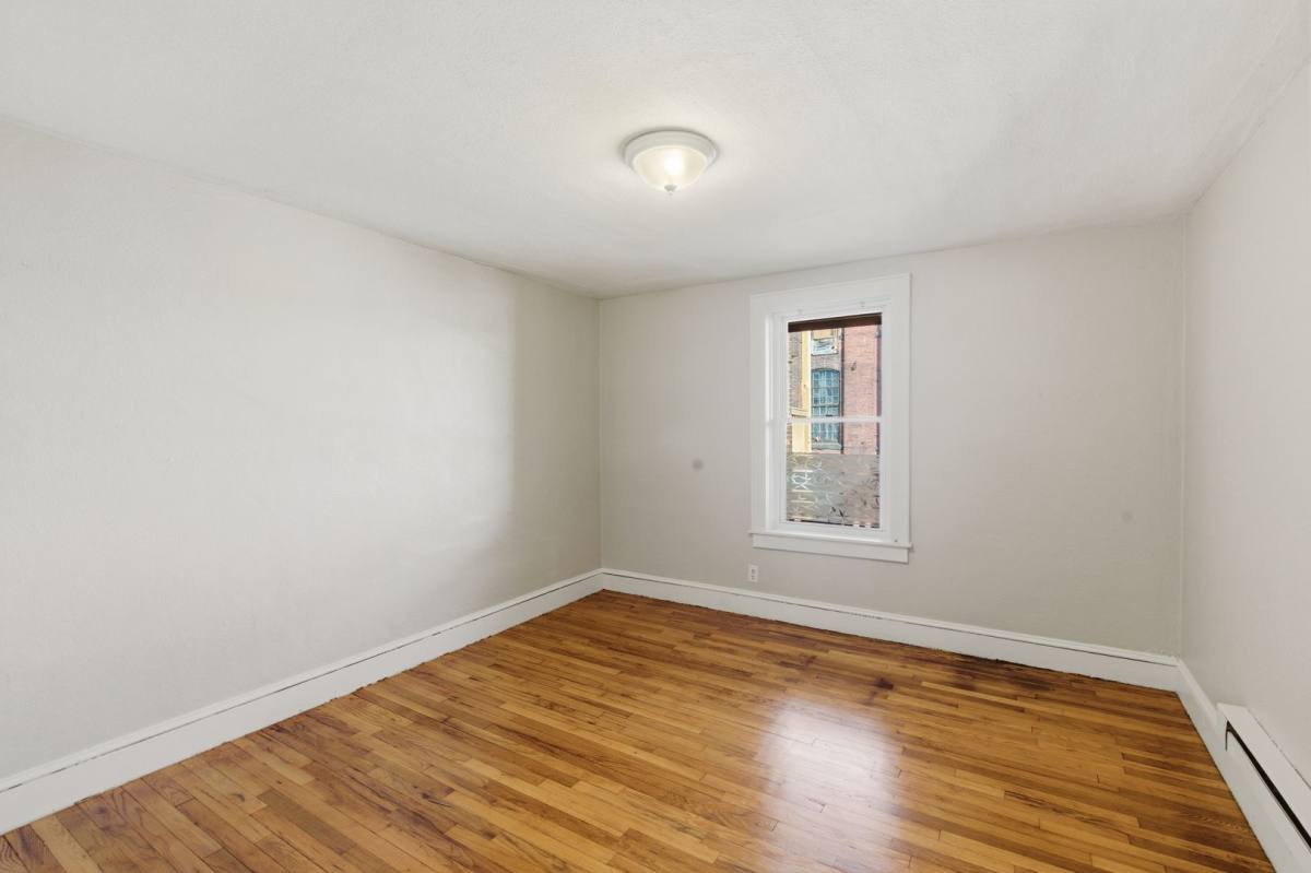 Apartment for rent at 293-299 Clemente St, Holyoke, MA 01040