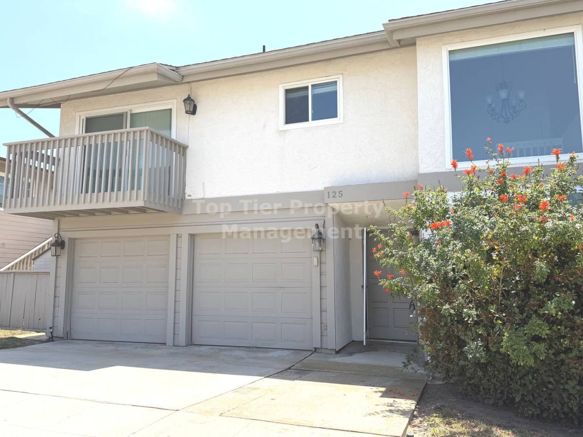 House for rent at 125 Acacia Ave, Carlsbad, CA 92008