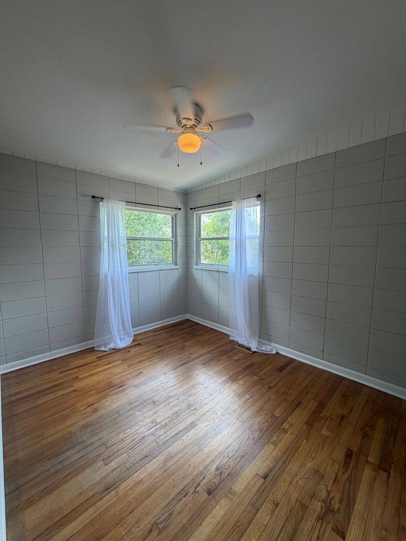 Apartment for rent at 717 Edgewood St, Tallahassee, FL 32303