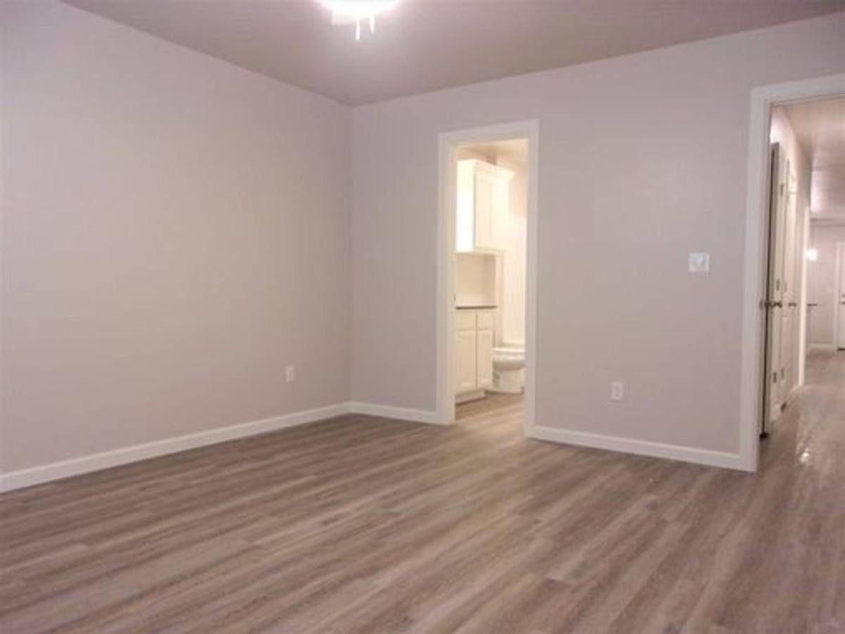 Townhouse for rent at 11306 Keystone Rd, Oklahoma City, OK 73114