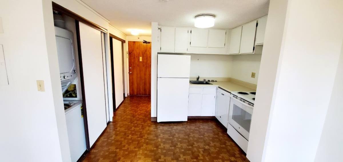 House for rent at 2724 Kahoaloha Lane, Honolulu, HI 96826