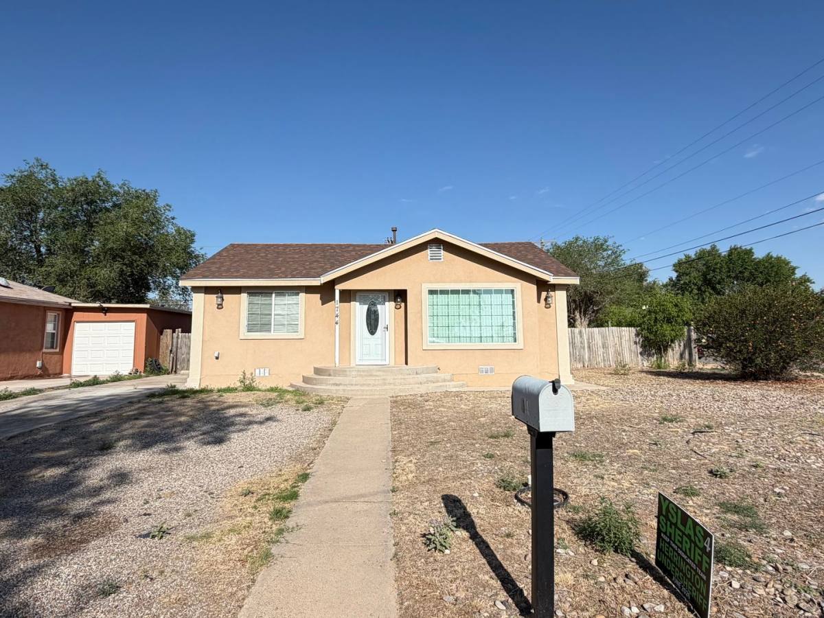 House for rent at 1744 N Ohio Ave, Roswell, NM 88201
