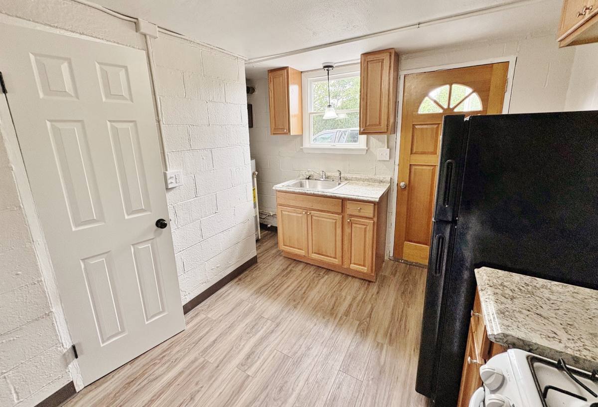 Apartment for rent at 240 W High St, Gettysburg, PA 17325