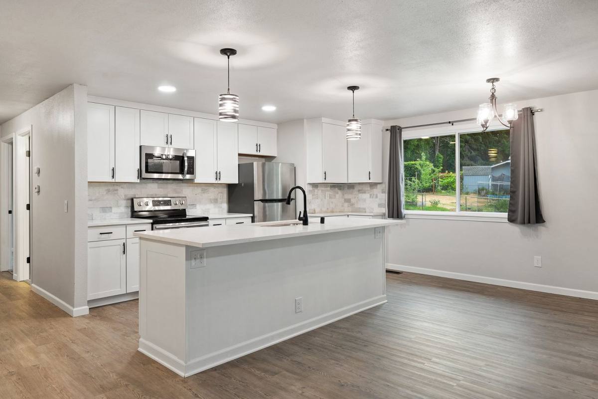 House for rent at 1830 Vale Rd, Port Orchard, WA 98366