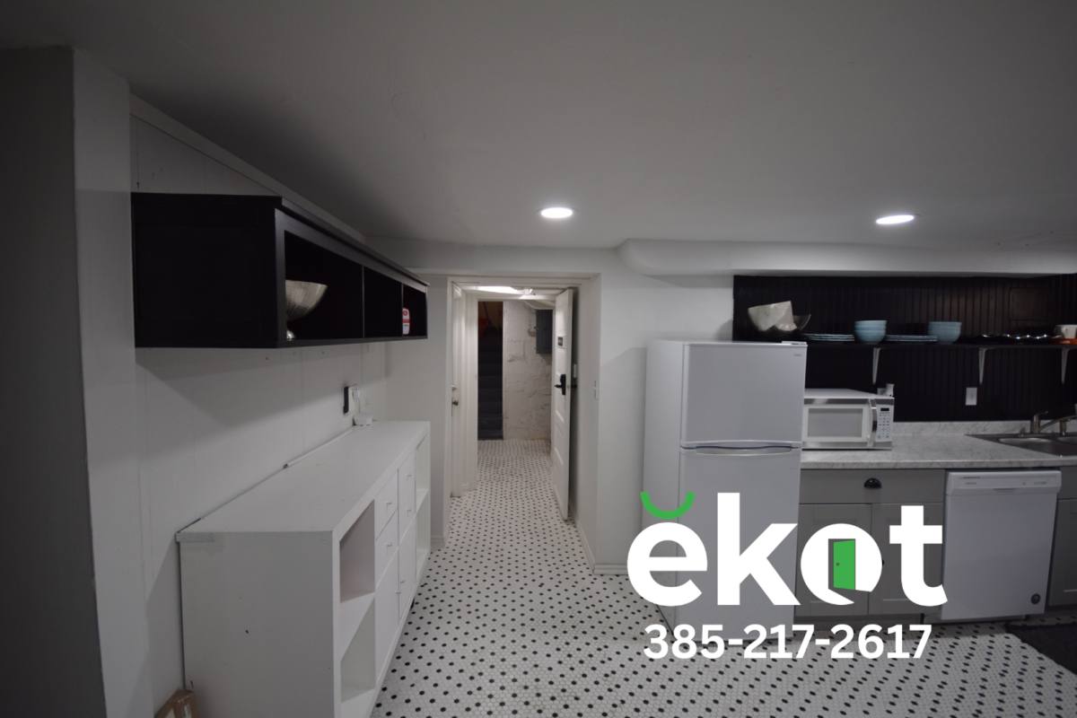 Apartment for rent at 382 Wall St, Salt Lake City, UT 84103