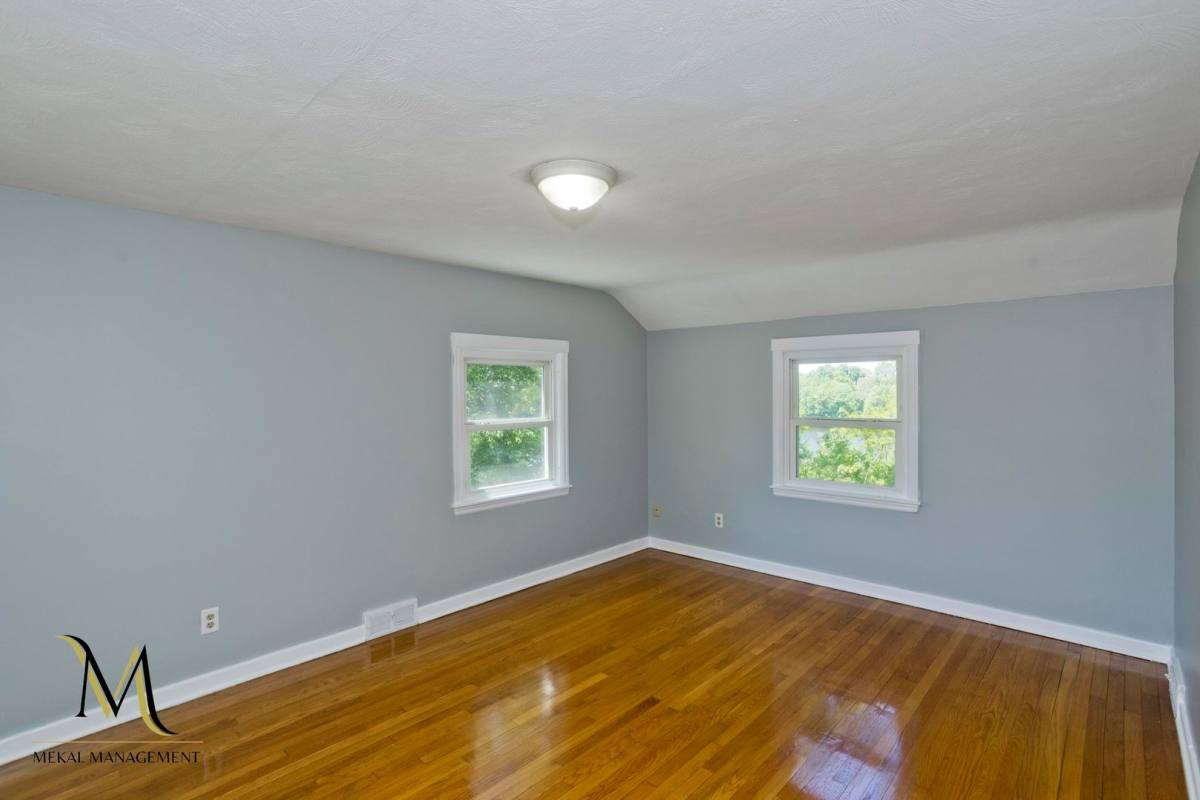 House for rent at 252 Arcadia Blvd, Springfield, MA 01118