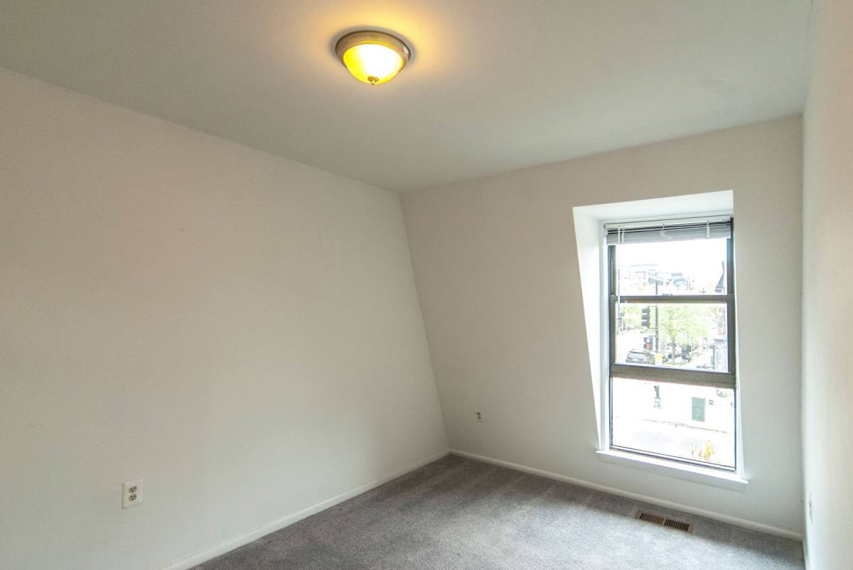 Townhouse for rent at 1329 Riggs St NW, Washington, DC 20009