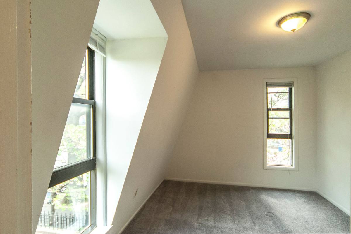 Townhouse for rent at 1329 Riggs St NW, Washington, DC 20009