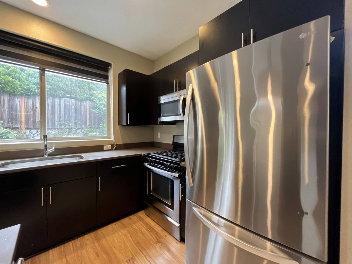 House for rent at 13758 SE Linden Lane, Portland, OR 97222